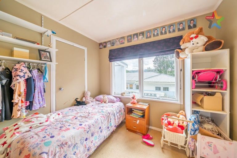 Photo of property in 65 Sunny Grove, Wainuiomata, Lower Hutt, 5014