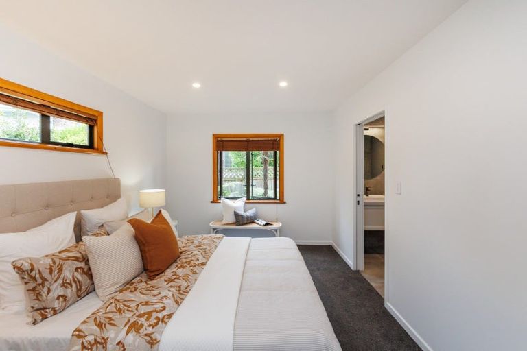 Photo of property in 17a Lincoln Terrace, Hokowhitu, Palmerston North, 4410