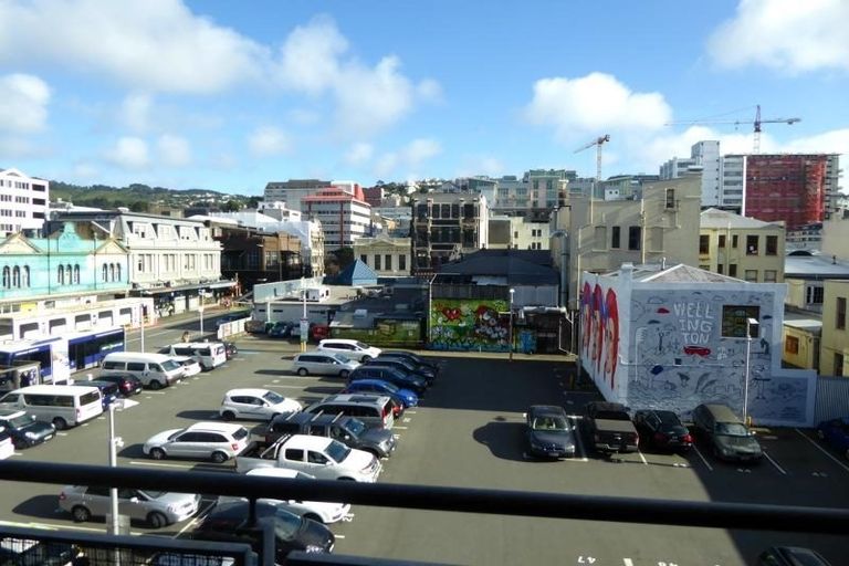 Photo of property in Hannahs Corner, 28/8 Leeds Street, Te Aro, Wellington, 6011
