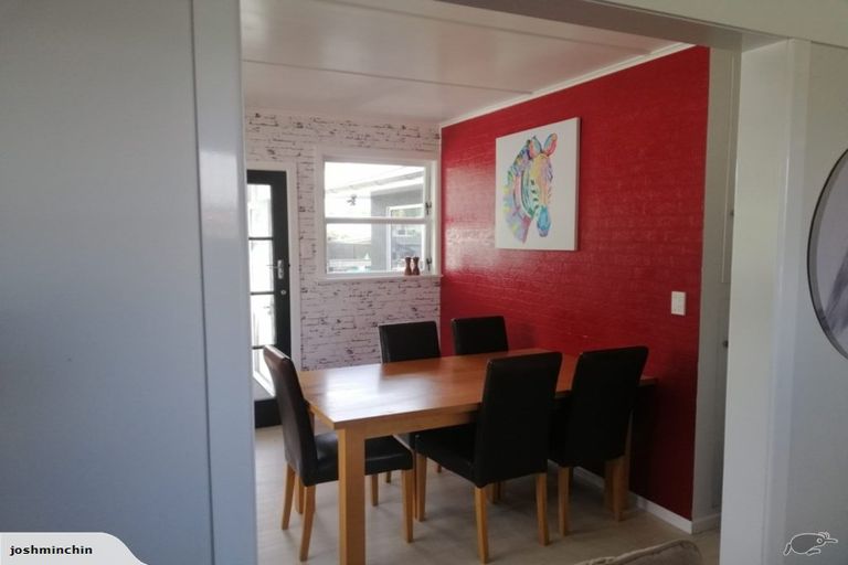 Photo of property in 11 Kettle Avenue, Awapuni, Palmerston North, 4412