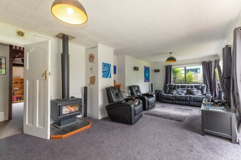 Photo of property in 103 Hargest Crescent, Saint Clair, Dunedin, 9012