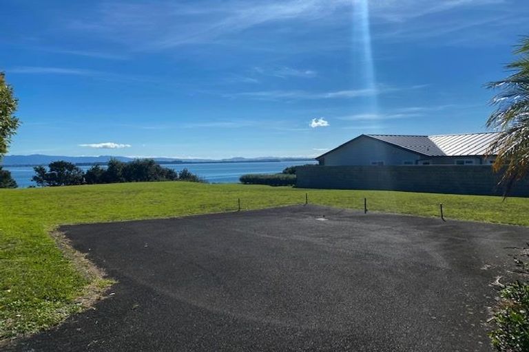 Photo of property in 135 Manuwai Drive, Matua, Tauranga, 3110