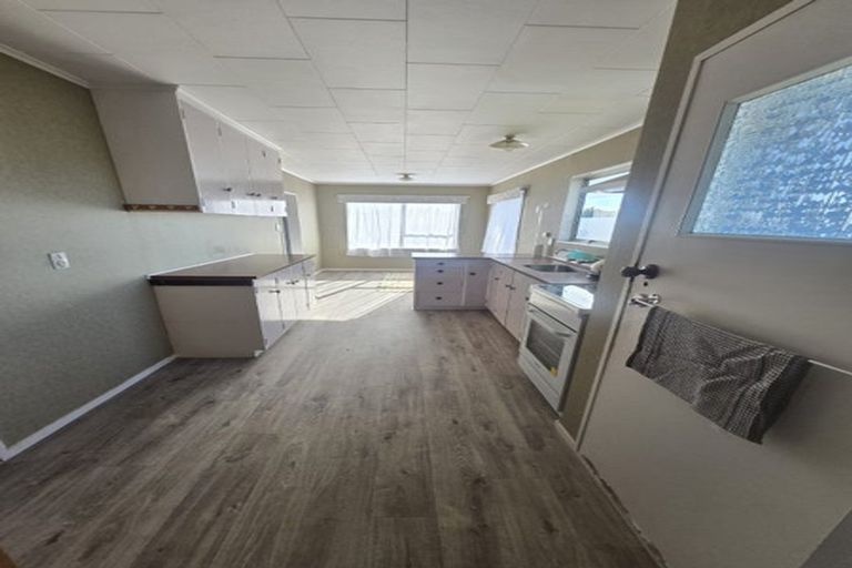 Photo of property in 19 Sutherland Street, Tamatea, Napier, 4112