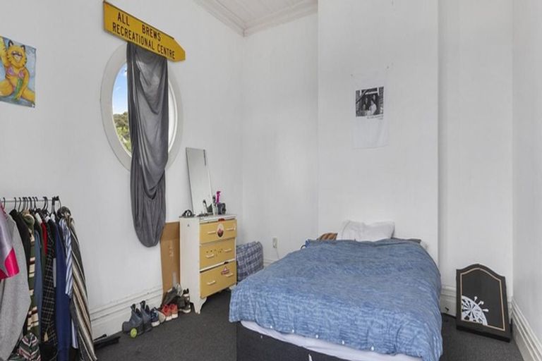Photo of property in 132 Queen Street, North Dunedin, Dunedin, 9016