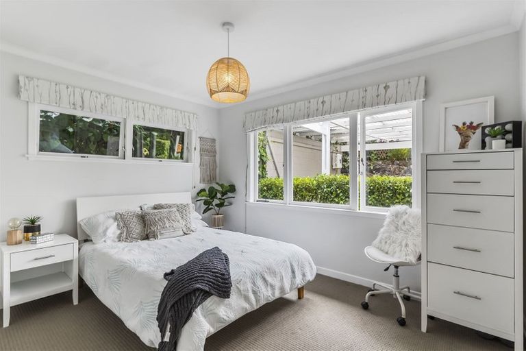 Photo of property in 3 Bevyn Street, Castor Bay, Auckland, 0620