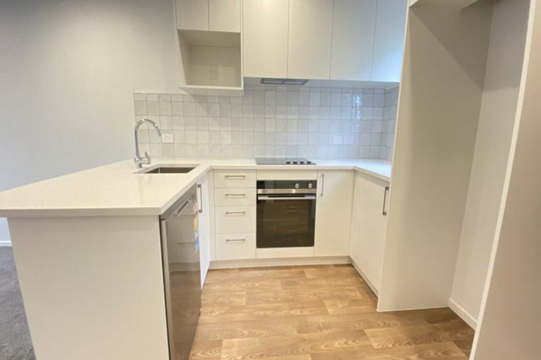 Photo of property in 10/30 Bowater Place, Manurewa, Auckland, 2102