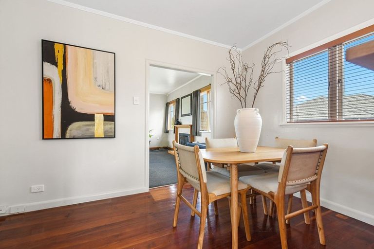 Photo of property in 65 Vardon Road, St Andrews, Hamilton, 3200