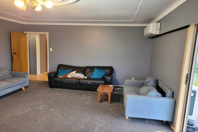 Photo of property in 4 Fleur Avenue, Pakuranga Heights, Auckland, 2010