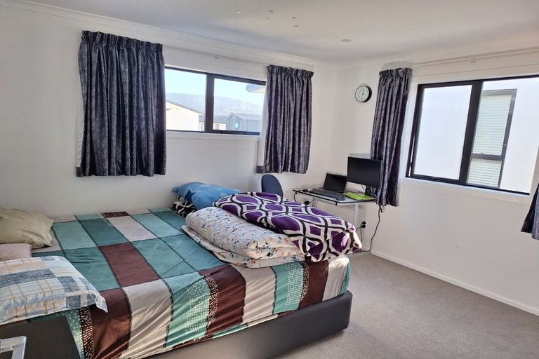 Photo of property in 6 Aston Crescent, Wallaceville, Upper Hutt, 5018