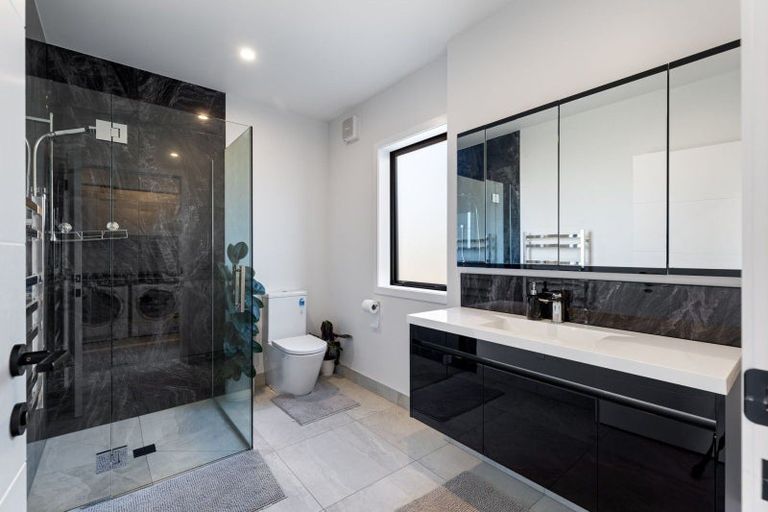 Photo of property in 3 Lealands Lane, Aokautere, Palmerston North, 4471