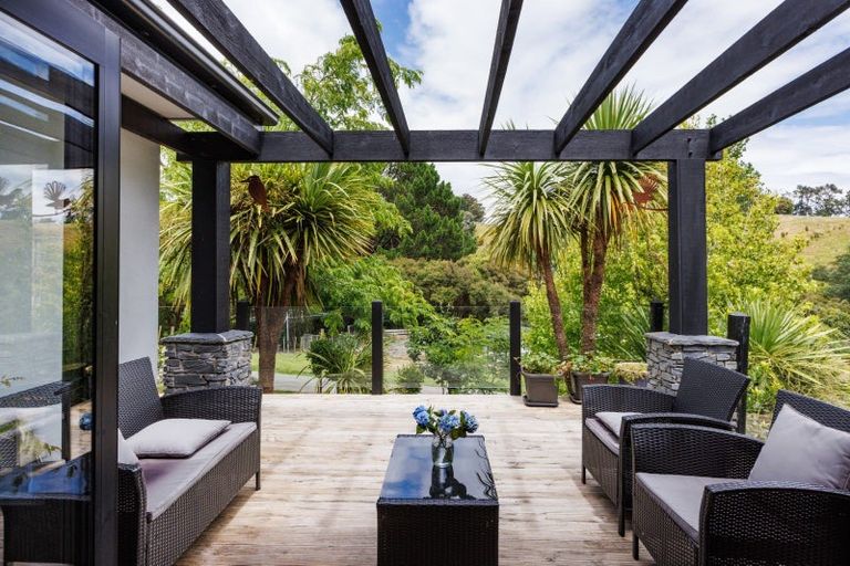 Photo of property in 50 Kingsdale Park Drive, Aokautere, Palmerston North, 4471