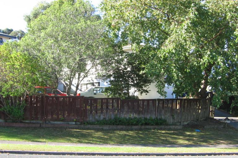 Photo of property in 26 Redwing Street, Browns Bay, Auckland, 0630