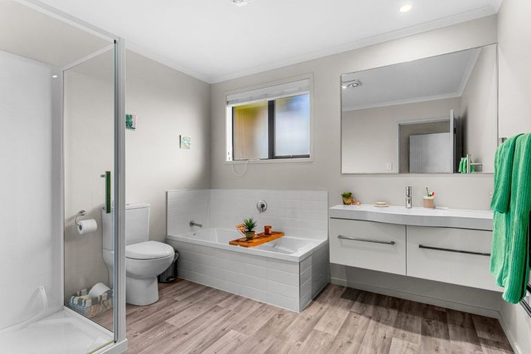 Photo of property in 9 Kakapo Place, Mangawhai, 0505