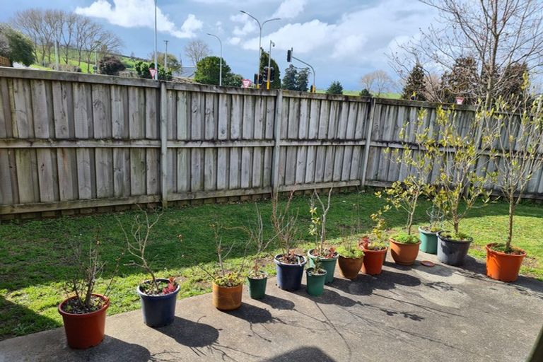 Photo of property in 15 Wiltshire Drive, Huntington, Hamilton, 3210