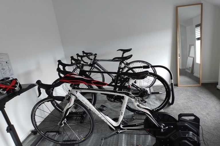 Photo of property in 52c Picton Avenue, Riccarton, Christchurch, 8011