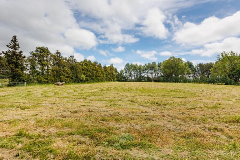 Photo of property in 33 Cloverlea Road, Westbrook, Palmerston North, 4475