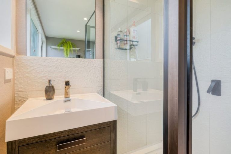 Photo of property in 279 Royal Road, Massey, Auckland, 0614