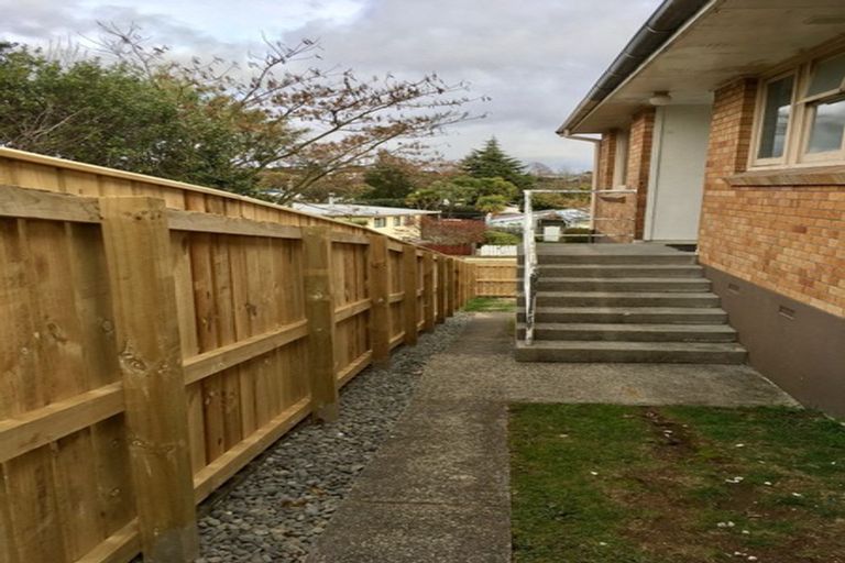 Photo of property in 1/120 Taupo View Road, Taupo, 3330