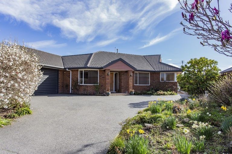 Photo of property in 21 Carmana Gardens, Rangiora, 7400