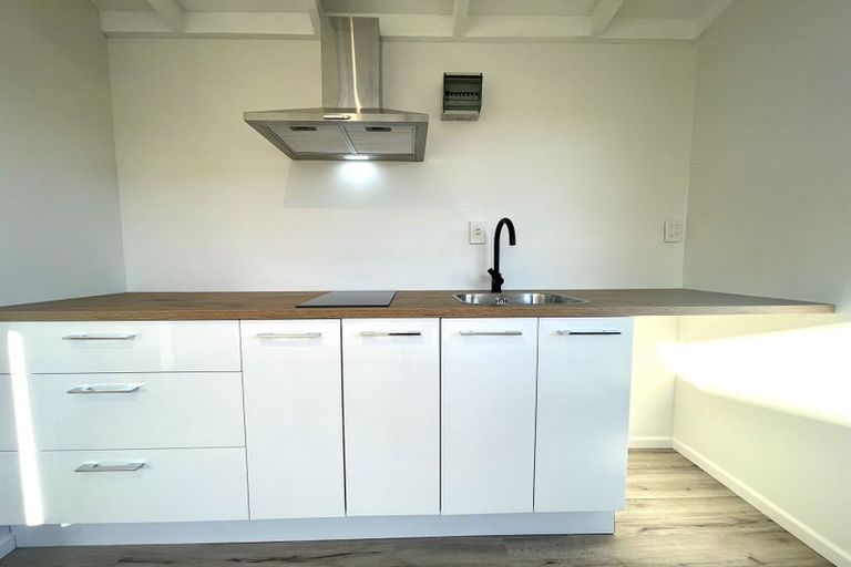 Photo of property in 5 Heather Place, Mairehau, Christchurch, 8052