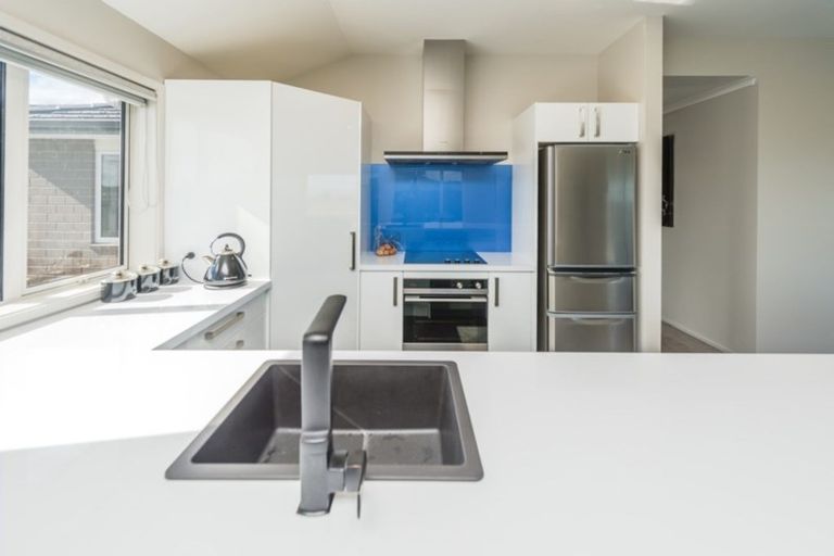 Photo of property in 37 Magnolia Crescent, Tawhero, Whanganui, 4501