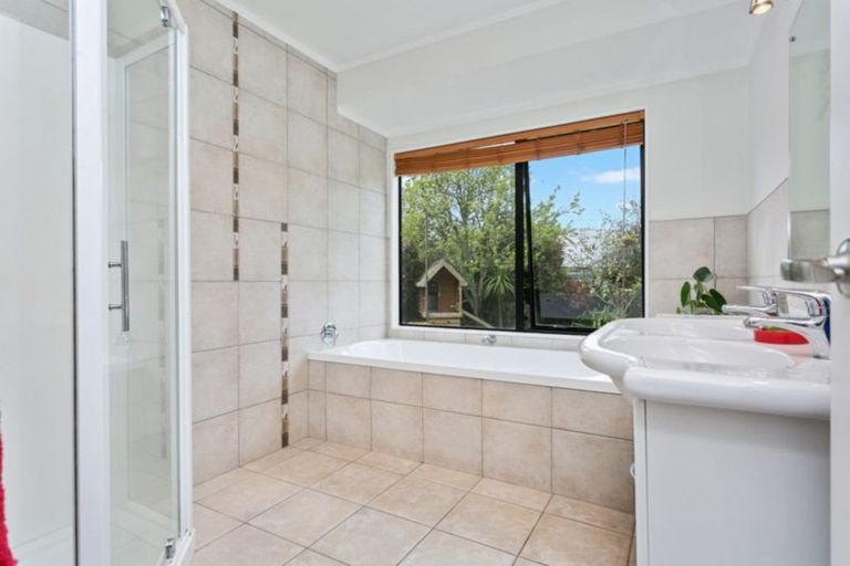 Photo of property in 13 Vogel Place, Cambridge, 3434