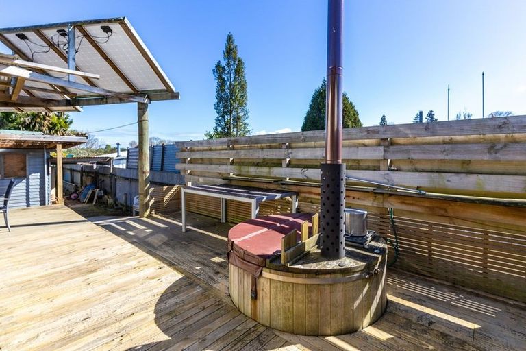 Photo of property in 13 Rangatira Drive, Mangakino, 3421