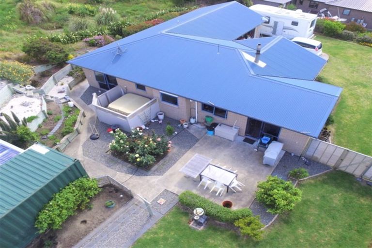 Photo of property in 9 Byron Brown Place, Otaki Beach, Otaki, 5512