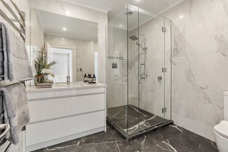 Photo of property in 120 Victoria Avenue, Remuera, Auckland, 1050