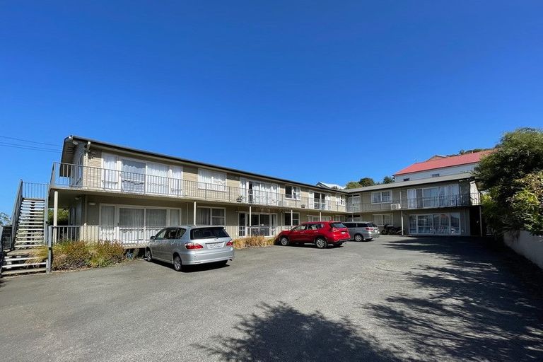 Photo of property in 77 Manor Place, Dunedin Central, Dunedin, 9016