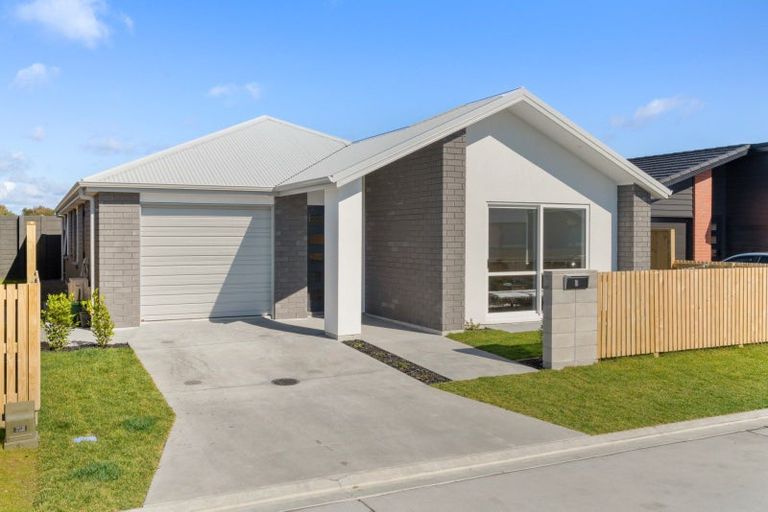 Photo of property in 10 Friesian Way, Papamoa, 3118
