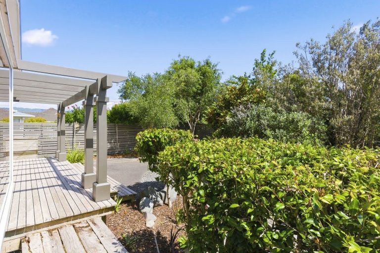 Photo of property in 7 Whyte Street, Paraparaumu Beach, Paraparaumu, 5032