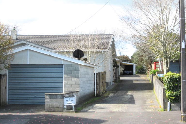 Photo of property in 5 Chilman Street, Strandon, New Plymouth, 4312