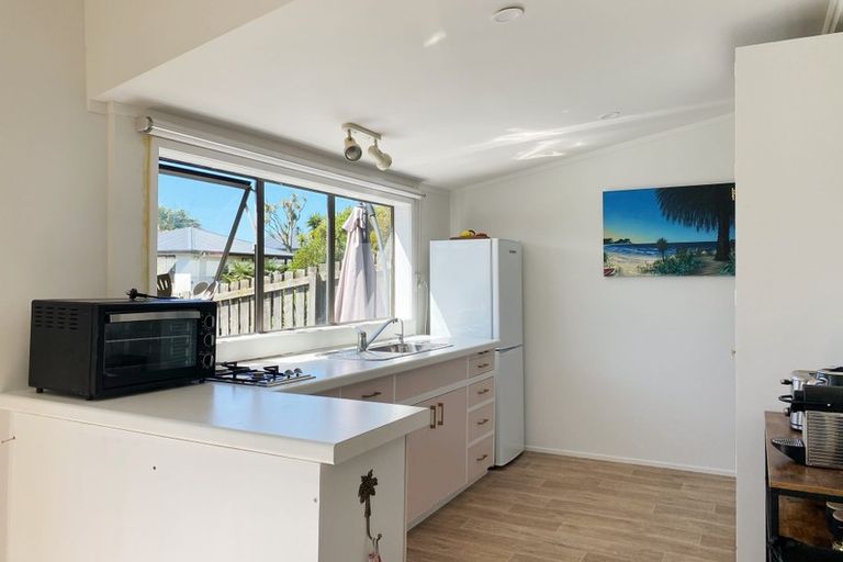 Photo of property in 10 Bay Road, Ostend, Waiheke Island, 1081