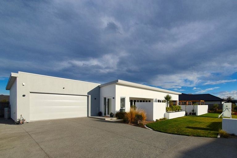 Photo of property in 11 Springbrook Close, Rangiora, 7400