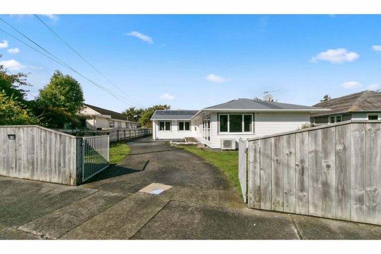 Photo of property in 11 Marion Street, Silverstream, Upper Hutt, 5019