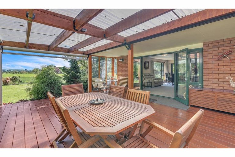 Photo of property in 1101 Woodfields Road, Cust, Rangiora, 7475