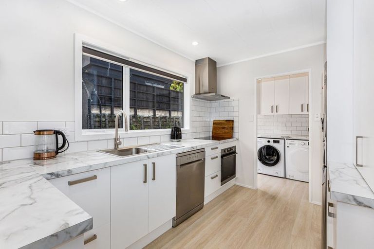 Photo of property in 85 Leeward Drive, Whitby, Porirua, 5024