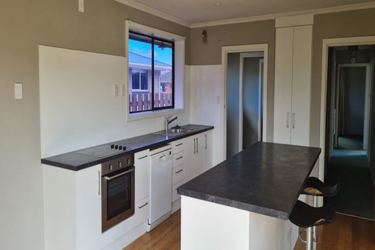 Photo of property in 55 Woolley Street, Avondale, Christchurch, 8061