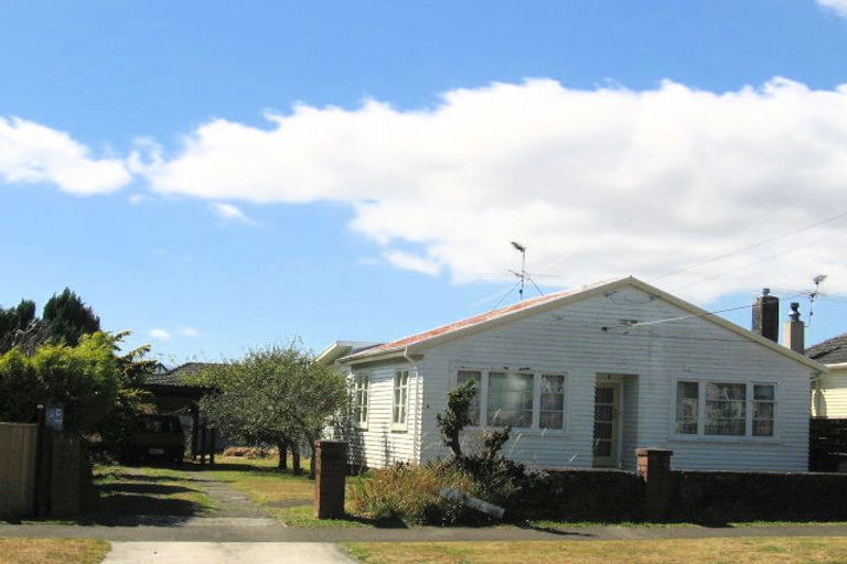 Photo of property in 9 Beth Street, Trentham, Upper Hutt, 5018