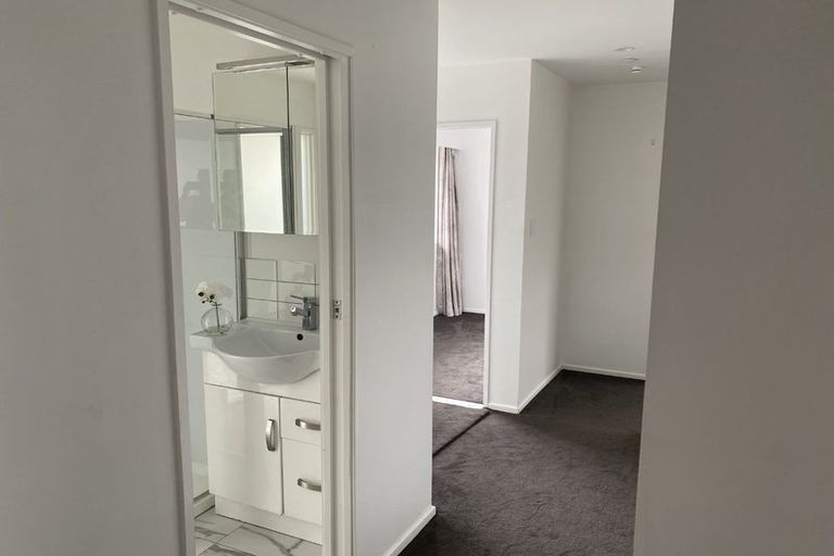 Photo of property in 1162 Fergusson Drive, Clouston Park, Upper Hutt, 5018