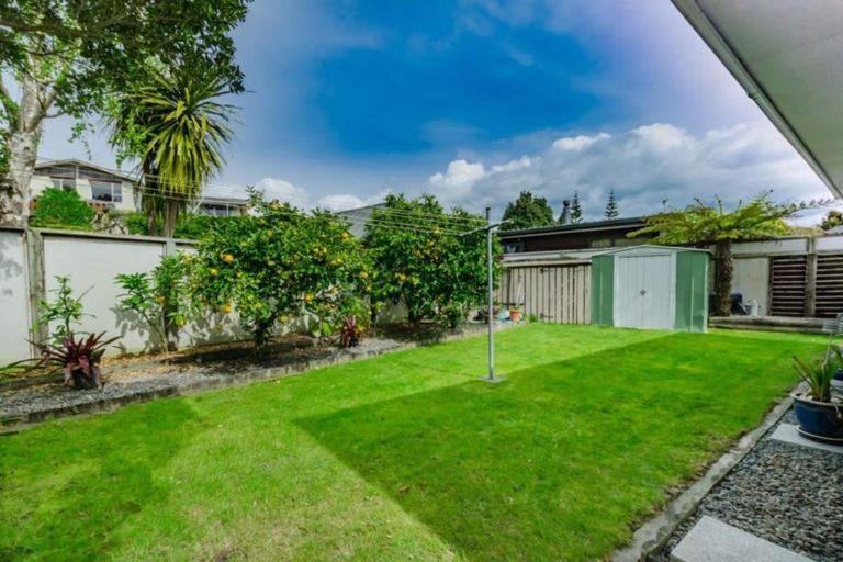 Photo of property in 8a Makora Road, Otaihanga, Paraparaumu, 5036