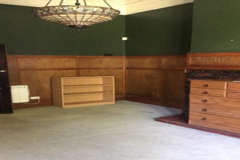 Photo of property in One Royal Tce, 1 Royal Terrace, Dunedin Central, Dunedin, 9016