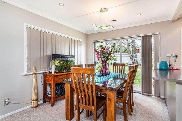 Photo of property in 56 Galvan Avenue, Sunnyhills, Auckland, 2010