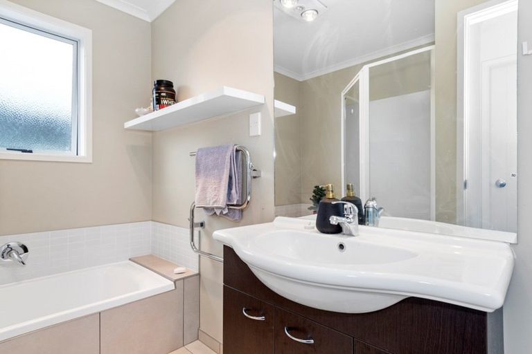 Photo of property in 94 Landing Drive, Pyes Pa, Tauranga, 3112