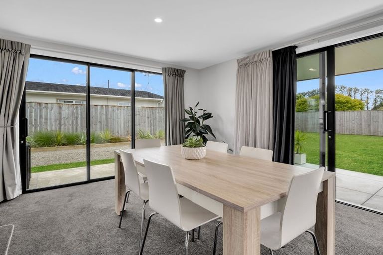 Photo of property in 6 Cambridge Street, Pahiatua, 4910