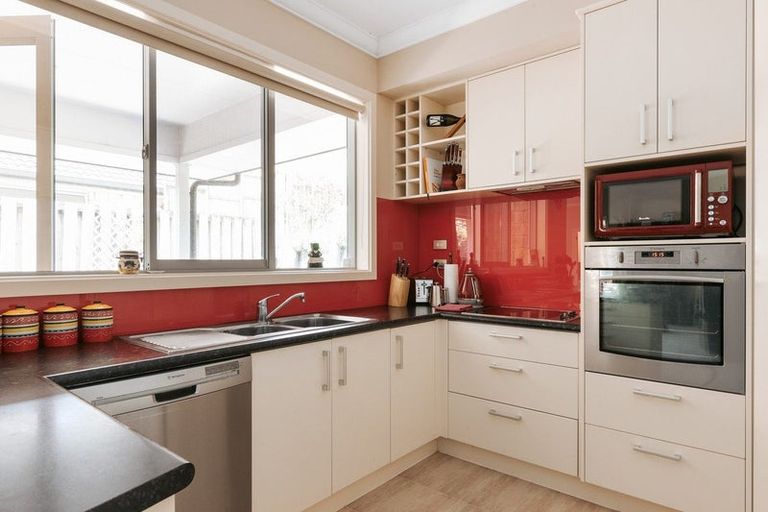 Photo of property in 132 Castlewold Drive, Bethlehem, Tauranga, 3110