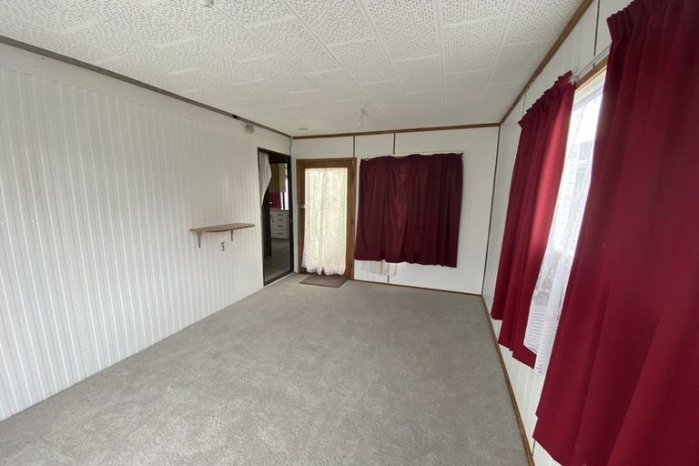 Photo of property in 41a Centreway Road, Orewa, 0931