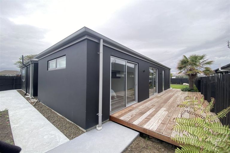 Photo of property in 408a Bower Avenue, Parklands, Christchurch, 8083