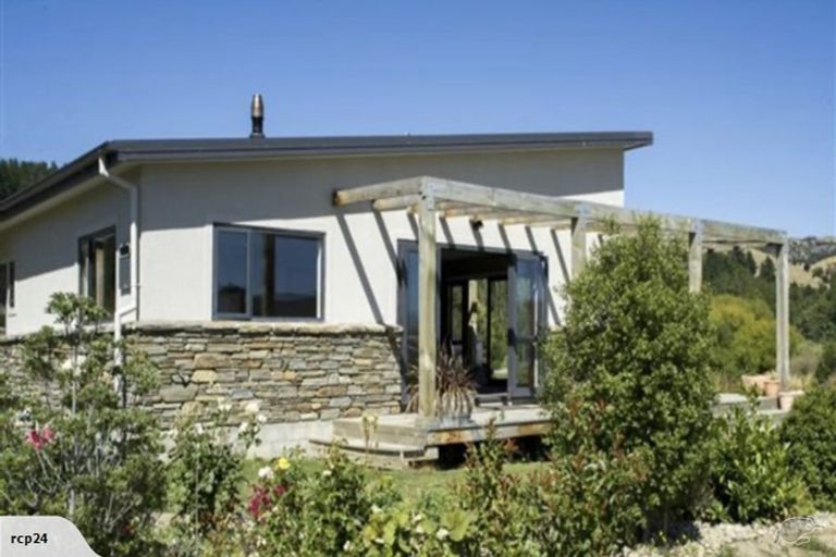 Photo of property in 12 Criffel Place, Luggate, Cromwell, 9383